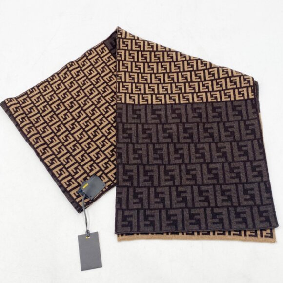 FENDI Scarves - Picture 1 of 8